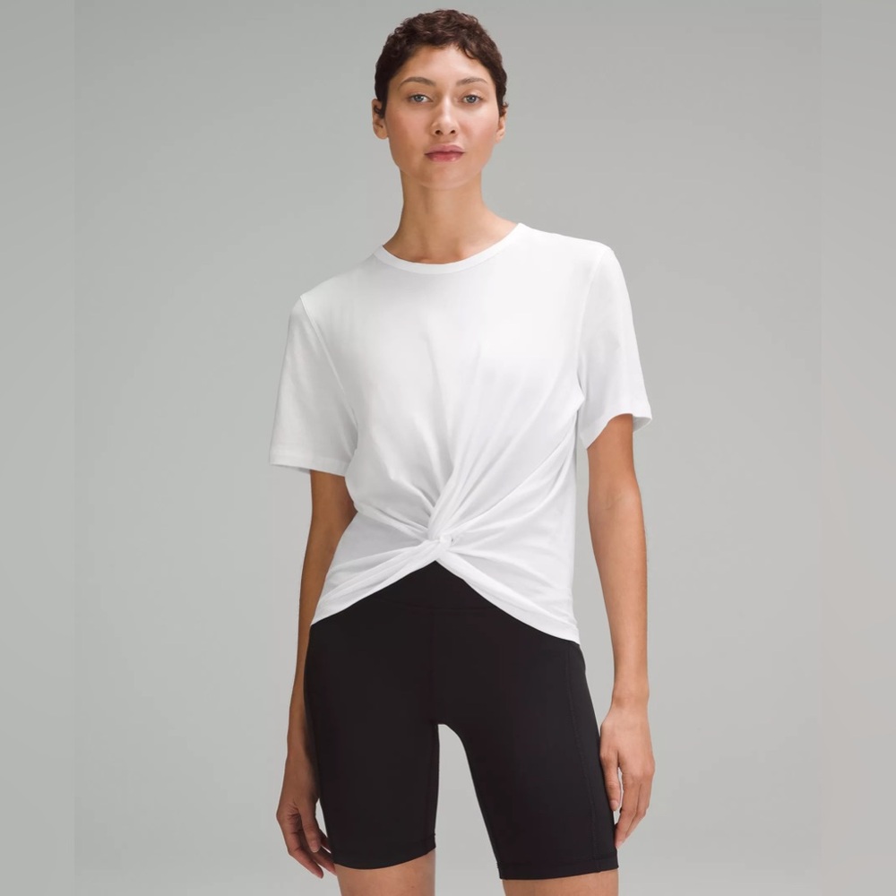 LULULEMON CRESCENT T-SHIRT IN WHITE ✨